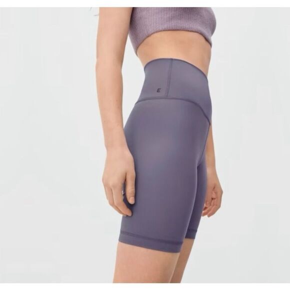 Everlane The Perform Biker Shorts size S Plum Purple Athletic - Picture 1 of 9